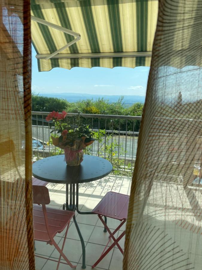 Appartamento A Casa Di Silvia Gambassi Terme Esterno foto