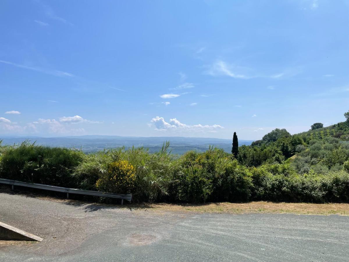 Appartamento A Casa Di Silvia Gambassi Terme Esterno foto
