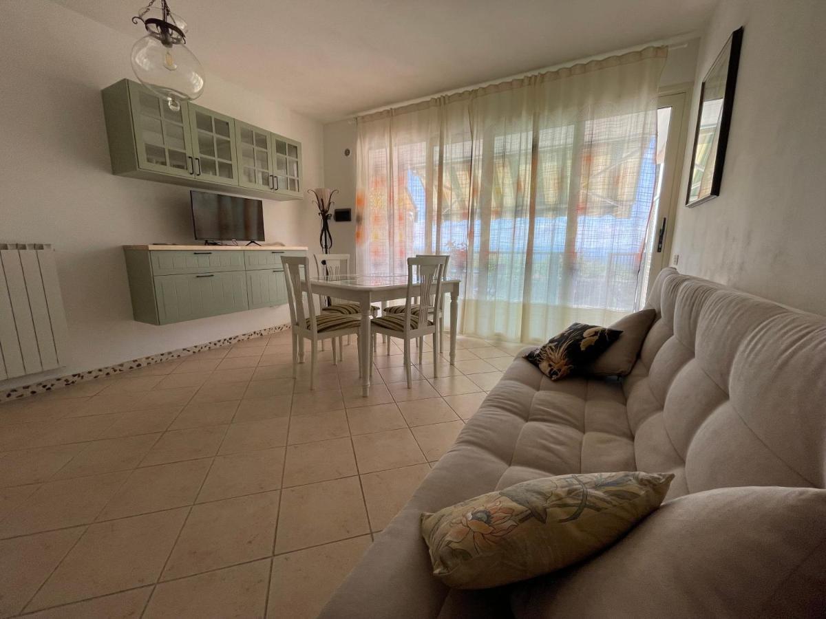Appartamento A Casa Di Silvia Gambassi Terme Esterno foto